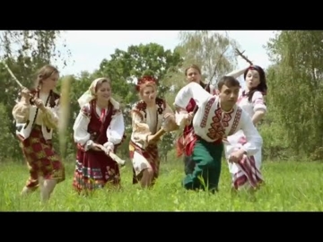 КАДРЫ